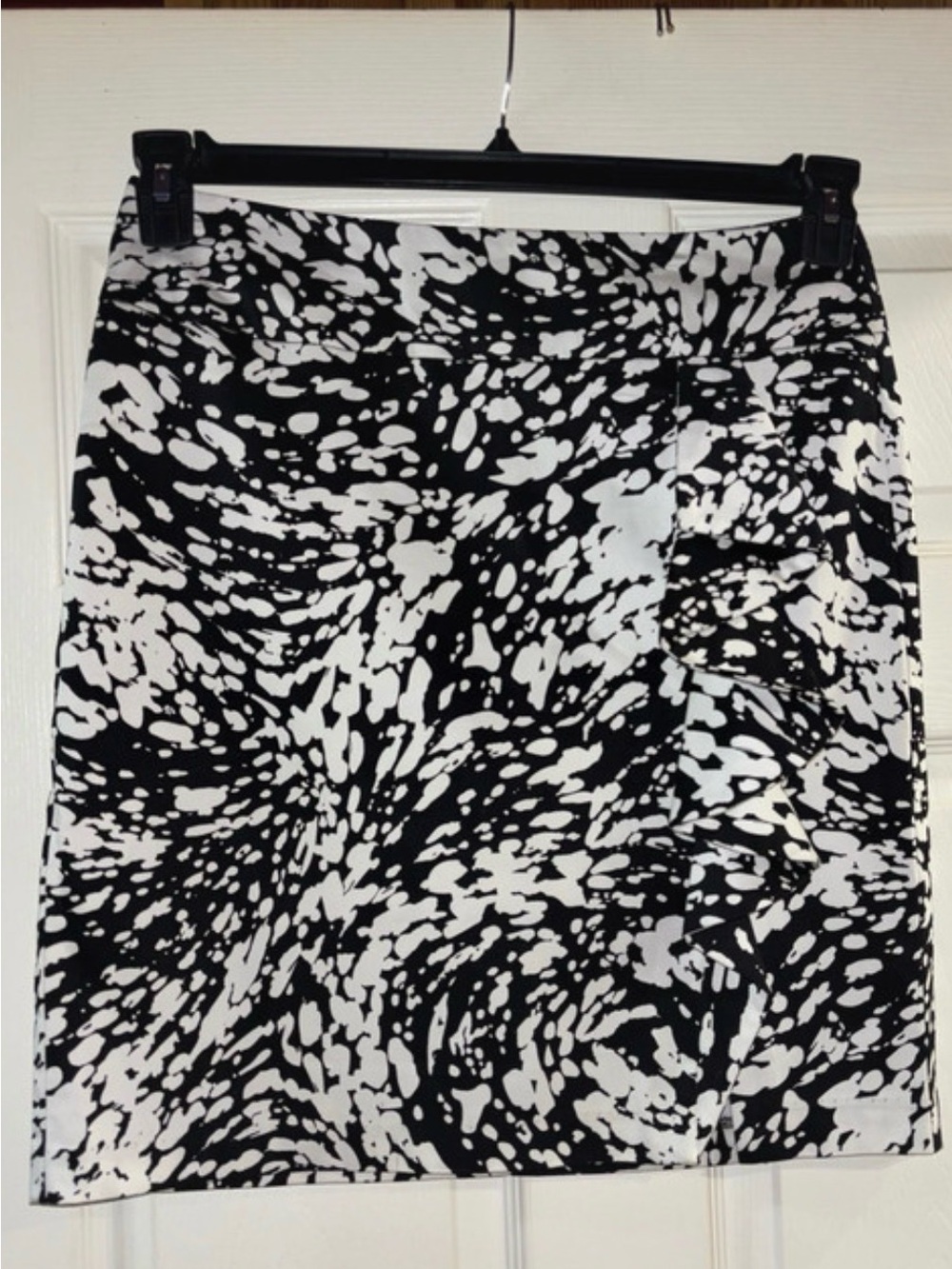 Cato Black & White Splash-Print Pencil Skirt